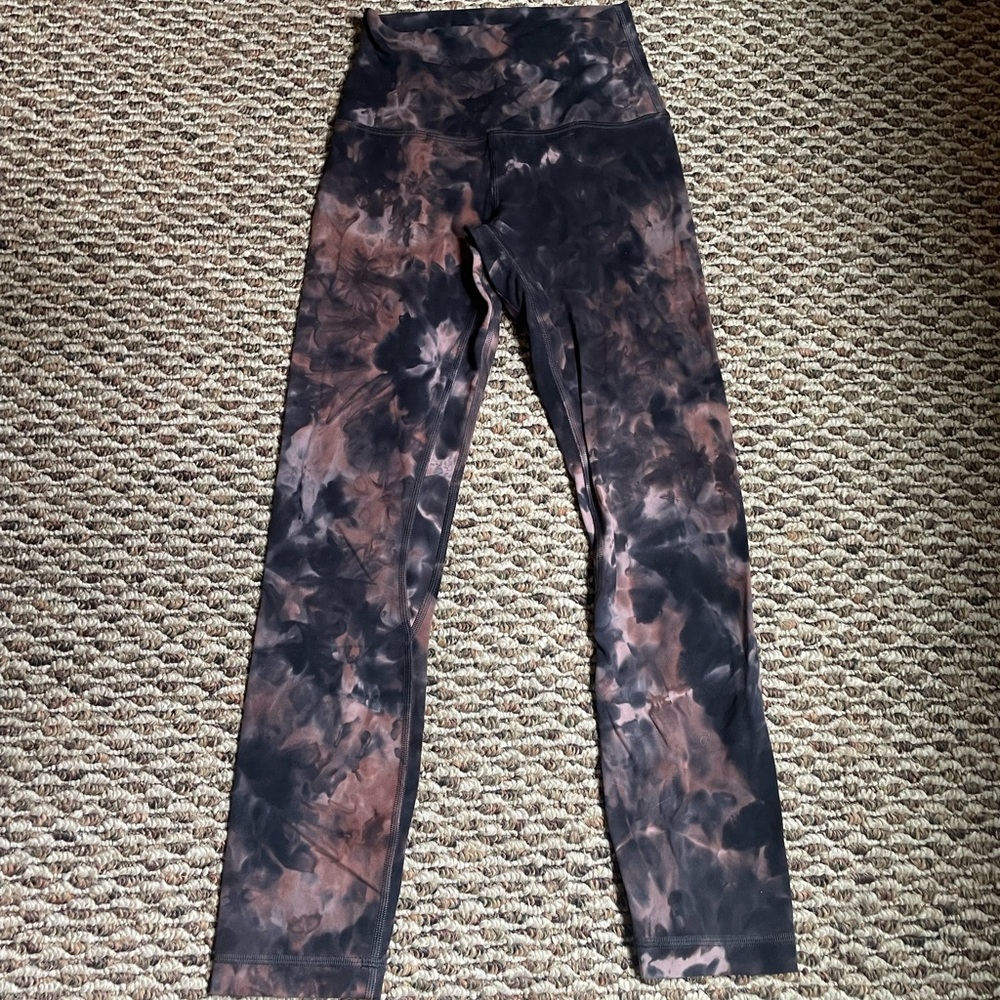 Lululemon Align High Rise Crop 23”